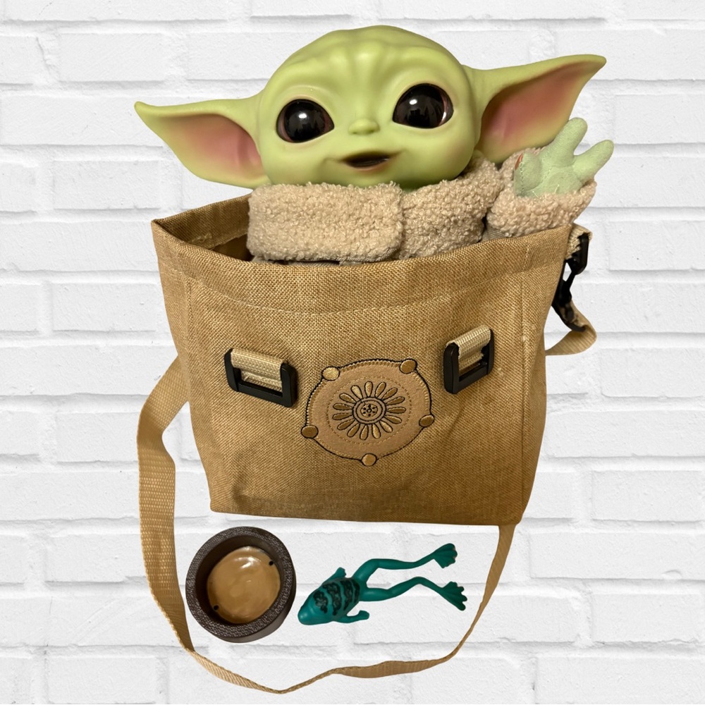 Mattel Mandalorian The Child Toy - includes baby, bag, soup, and frog